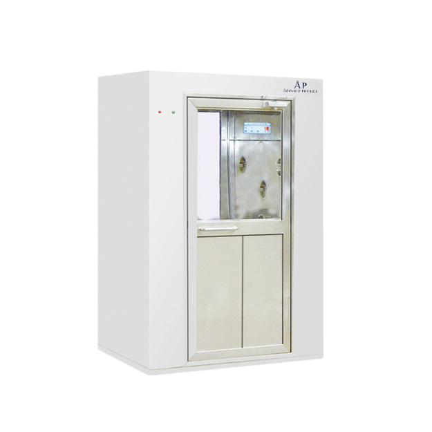 AS-2P2S two-person, two-side air shower providing high-velocity particulate purging for semiconductor cleanroom entry.