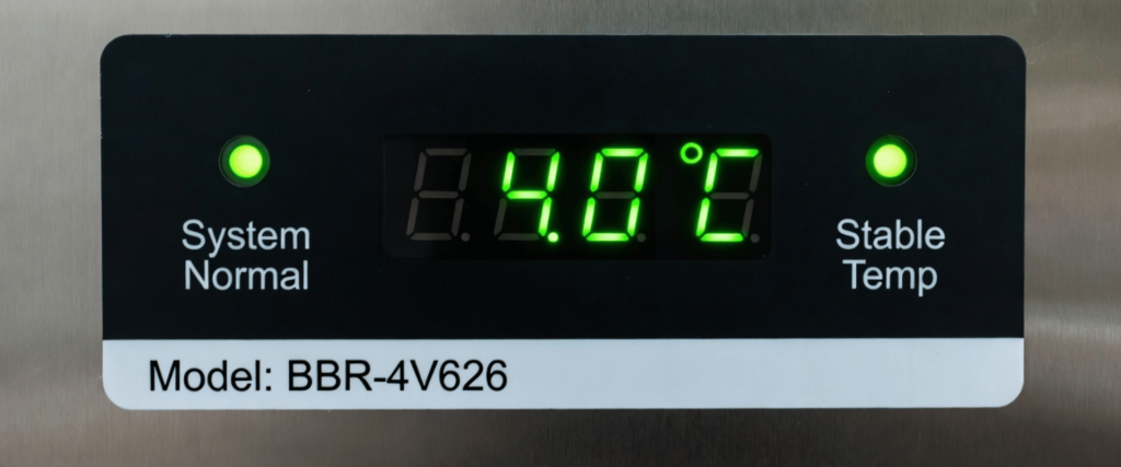 BBR-4V626 temperature display showing 4.0°C, System Normal and Stable Temp indicators on a stainless steel panel