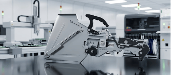 Yamaha CL 12mm pick and place feeder head in a modern SMT assembly machine for precision component placement